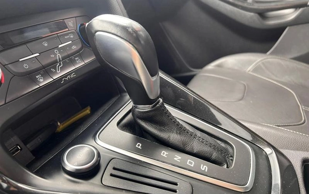 imagem-https://www.socarrao.com.br/sc-vehicle-images-prod/3475316/1787853436517-7845936_5_B_022a0e1121.jpeg