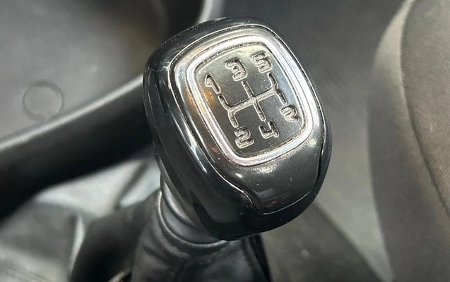 imagem-https://www.socarrao.com.br/sc-vehicle-images-prod/3475317/1787853437559-8358307_0_B_6be8cf07fc.jpeg