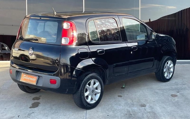 imagem-https://www.socarrao.com.br/sc-vehicle-images-prod/3475320/1788465602029-8408404_12_B_73aaa5ef21.jpeg