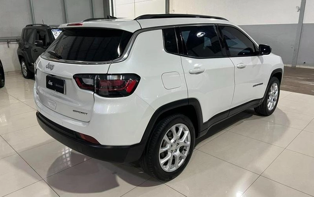 imagem-https://www.socarrao.com.br/sc-vehicle-images-prod/3475594/1787854056566-8372198_4_B_37e20f8d8c.jpeg