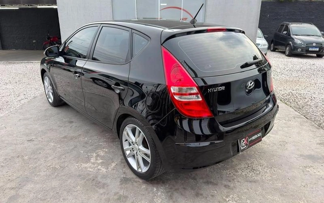 imagem-https://www.socarrao.com.br/sc-vehicle-images-prod/3475617/1788982576312-8420774_12_B_b8d31bf6c4.jpeg