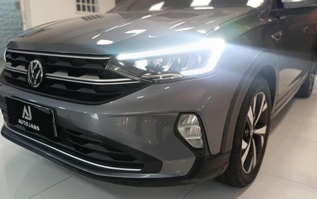 imagem-https://www.socarrao.com.br/sc-vehicle-images-prod/3475749/1788185377337-8302548_10_B_f6bc24059f.jpeg