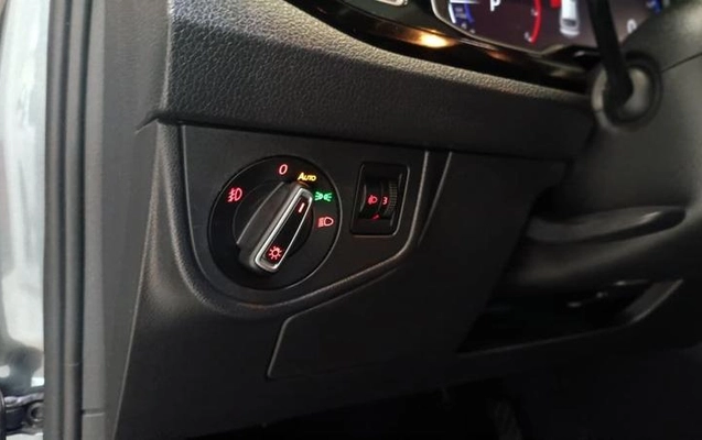 imagem-https://www.socarrao.com.br/sc-vehicle-images-prod/3475749/1788185377362-8302548_7_B_9b34901a96.jpeg