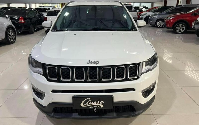 imagem-https://www.socarrao.com.br/sc-vehicle-images-prod/3475809/1787855398720-8341638_0_B_1868e02ca4.jpeg