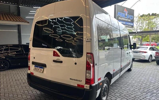 imagem-https://www.socarrao.com.br/sc-vehicle-images-prod/3475908/1789591955432-8254931_7_B_a11d75615f.jpeg