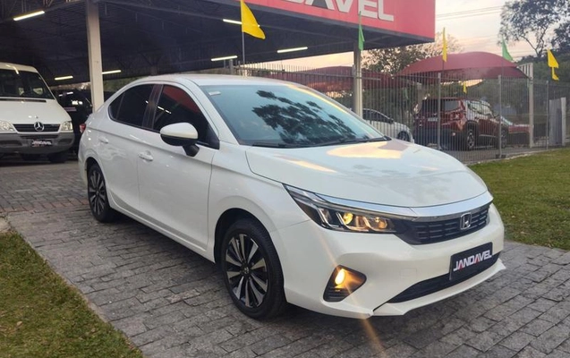 imagem-https://www.socarrao.com.br/sc-vehicle-images-prod/3475943/1789564886166-8423890_0_B_78fb99f540.jpeg