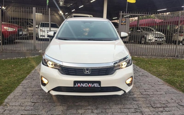 imagem-https://www.socarrao.com.br/sc-vehicle-images-prod/3475943/1789564886168-8423890_0_B_0c2eebbb0f.jpeg
