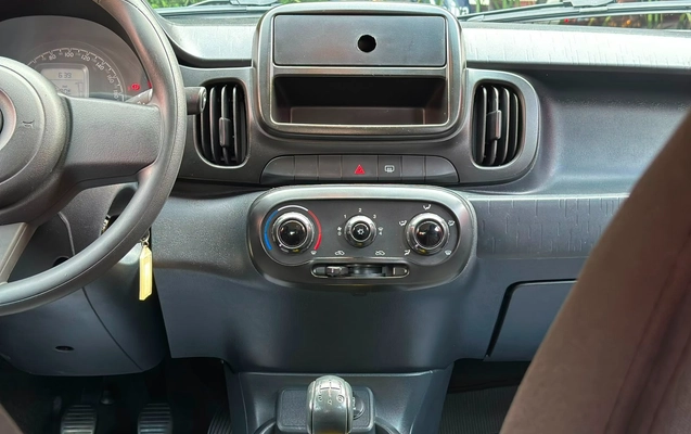 imagem-https://www.socarrao.com.br/sc-vehicle-images-prod/3476041/1787856258602-52c22c68-b0e1-4e0e-a7de-dfeea0393a1c.jpg