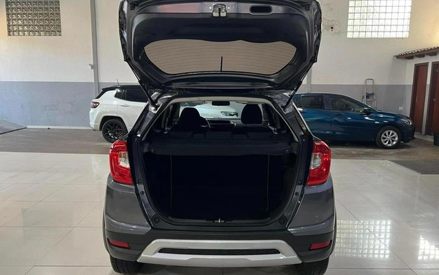 imagem-https://www.socarrao.com.br/sc-vehicle-images-prod/3476047/1787856300894-8409652_1_B_7764067527.jpeg