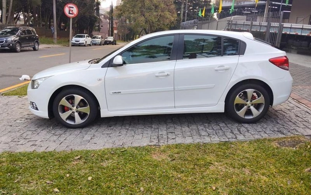 imagem-https://www.socarrao.com.br/sc-vehicle-images-prod/3476059/1787857410637-8422245_0_B_cf6e30045c.jpeg