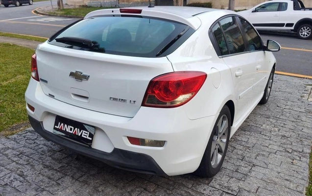 imagem-https://www.socarrao.com.br/sc-vehicle-images-prod/3476059/1787857410642-8422245_4_B_fa945b983d.jpeg