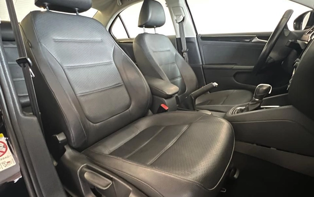 imagem-https://www.socarrao.com.br/sc-vehicle-images-prod/3476162/1789233693807-gb-d8ed3aa.jpeg