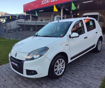 Renault Sandero 2014 Branco — foto 1 de 3