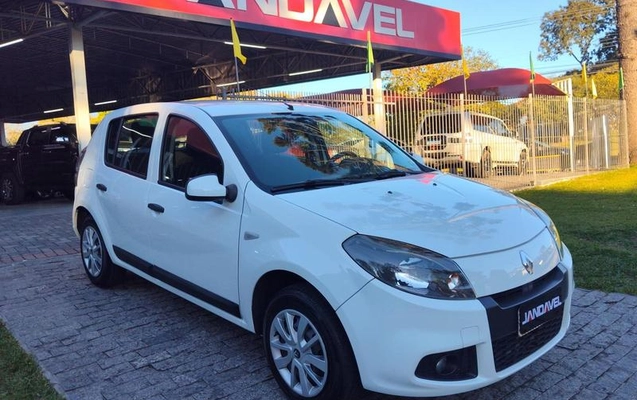 imagem-https://www.socarrao.com.br/sc-vehicle-images-prod/3476225/1788469202781-8370296_1_B_dfef5b5b34.jpeg