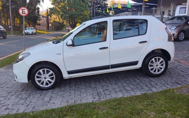 imagem-https://www.socarrao.com.br/sc-vehicle-images-prod/3476225/1788469202806-8370296_7_B_de6027ba95.jpeg