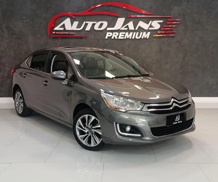 Citroën C4 Lounge 2016 Cinza — foto 1 de 3