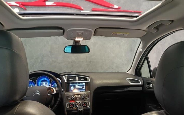 imagem-https://www.socarrao.com.br/sc-vehicle-images-prod/3476239/1787856817782-8270080_21_B_9f77164666.jpeg