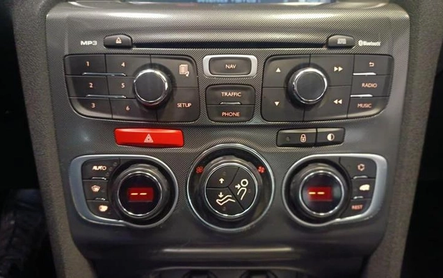 imagem-https://www.socarrao.com.br/sc-vehicle-images-prod/3476239/1787856817785-8270080_1_B_c92210a260.jpeg