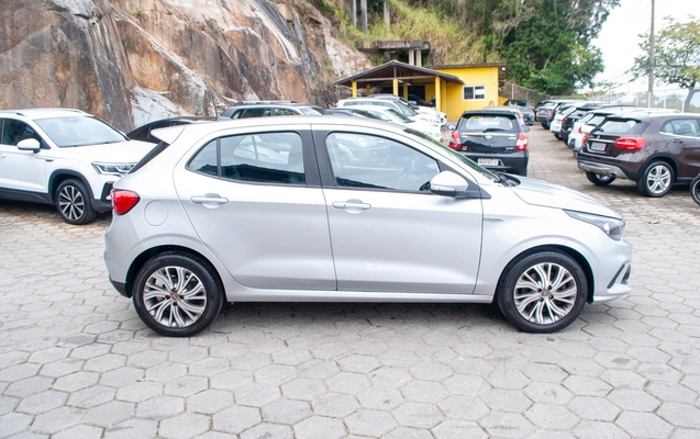 imagem-https://www.socarrao.com.br/sc-vehicle-images-prod/3476344/1787857245568-00df2972bd9d4ba79ae5d28d81616a4f_1787851850553.jpg