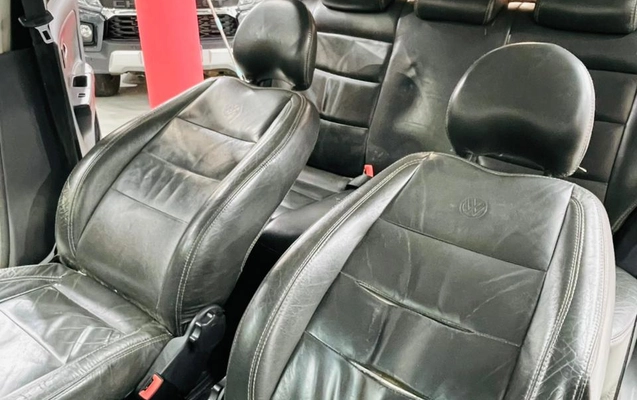 imagem-https://www.socarrao.com.br/sc-vehicle-images-prod/3476350/1787857271600-003_6533ae3bf213a71aaa03b3dadbfde9c2.jpeg