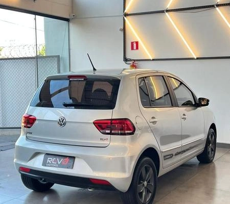 imagem-https://www.socarrao.com.br/sc-vehicle-images-prod/3476374/1787857321558-8390497_18_B_cdb42bdbcc.jpeg