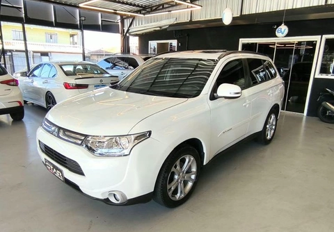 Mitsubishi OUTLANDER 2.0 16V 160cv Aut. 2014 Branco — foto 1 de 3