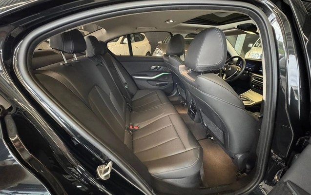 imagem-https://www.socarrao.com.br/sc-vehicle-images-prod/3476570/1787857601098-003_71d9ae7f765dea70372c03cfd6ab85d7.jpeg
