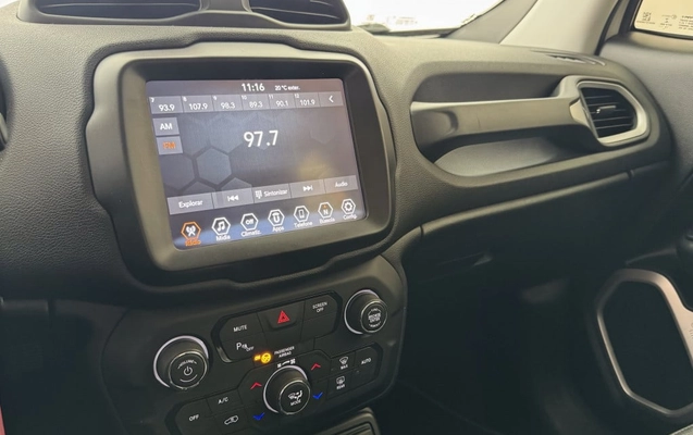imagem-https://www.socarrao.com.br/sc-vehicle-images-prod/3476579/1789491119792-vehicle_image_1787851571_62b715f622eb3f3e8e211e99b9c8212f.jpeg