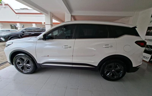 imagem-https://www.socarrao.com.br/sc-vehicle-images-prod/3476914/1789675947946-8424201_13_B_e367f07069.jpeg