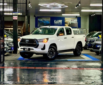 Toyota Hilux 2022 Branco — foto 1 de 3