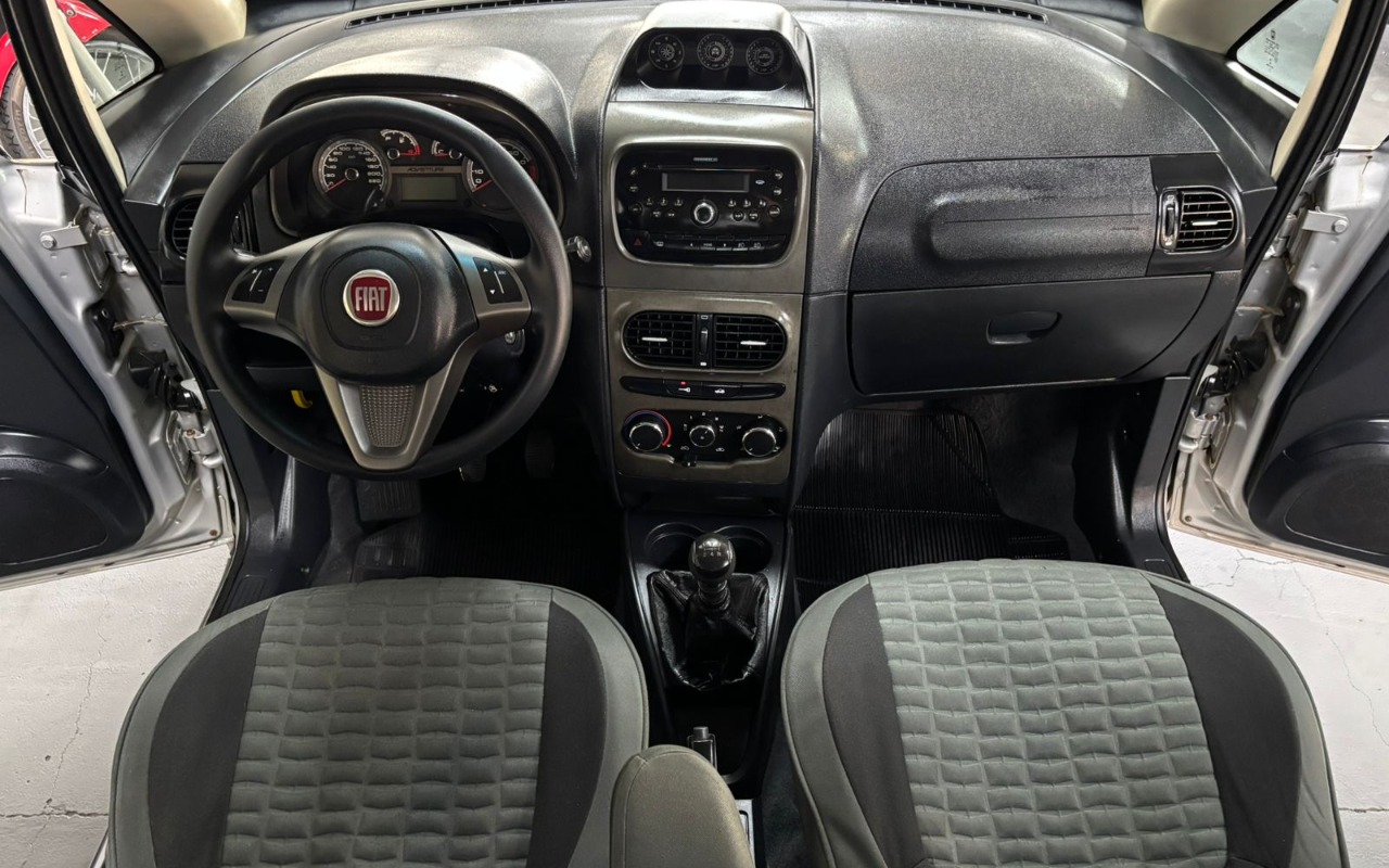 imagem-https://www.socarrao.com.br/sc-vehicle-images-prod/3476979/1787858771657-V2hhdHNBcHAgSW1hZ2UgMjAyNi0wMy0wNiBhdCAxMi41Mi41NCAoMSkuanBlZw.jpeg
