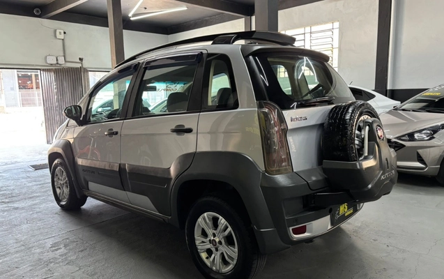 imagem-https://www.socarrao.com.br/sc-vehicle-images-prod/3476979/1787858772398-V2hhdHNBcHAgSW1hZ2UgMjAyNi0wMy0wNiBhdCAxMi41Mi41Ni5qcGVn.jpeg