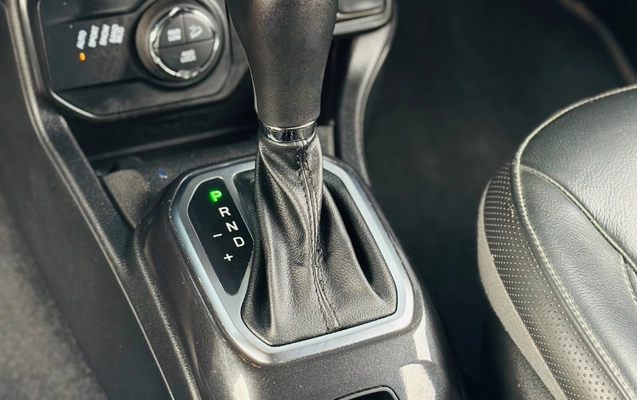 imagem-https://www.socarrao.com.br/sc-vehicle-images-prod/3476983/1788363091624-gb-33aadeb.jpeg