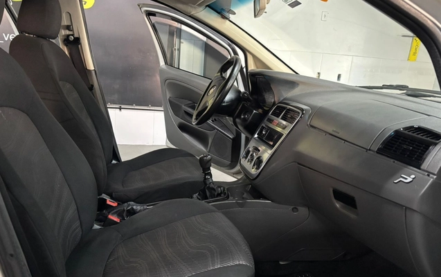 imagem-https://www.socarrao.com.br/sc-vehicle-images-prod/3476985/1787859083413-V2hhdHNBcHAgSW1hZ2UgMjAyNi0wNy0wMyBhdCAxNS4xNy40Ny5qcGVn.jpeg