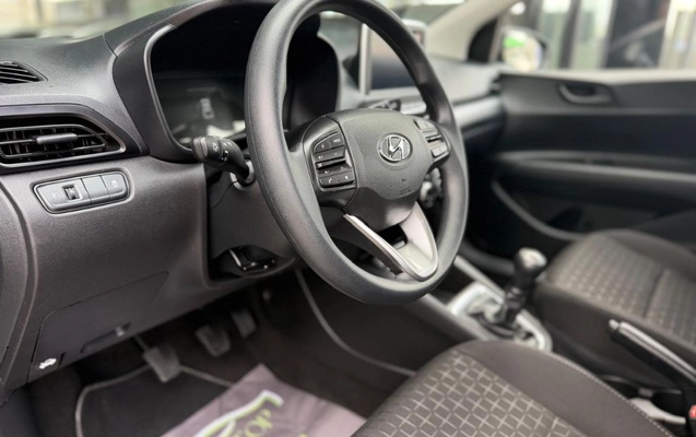 imagem-https://www.socarrao.com.br/sc-vehicle-images-prod/3476989/1787859574385-gb-3ed4c7f.jpg
