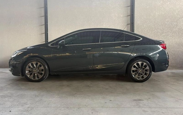 imagem-https://www.socarrao.com.br/sc-vehicle-images-prod/3477134/1787860197345-8424281_7_B_715e7a5274.jpeg