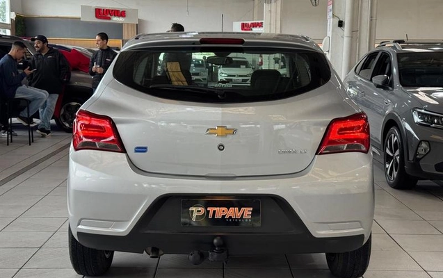 imagem-https://www.socarrao.com.br/sc-vehicle-images-prod/3477173/1789309114983-8413976_4_B_317e4c4e4e.jpeg