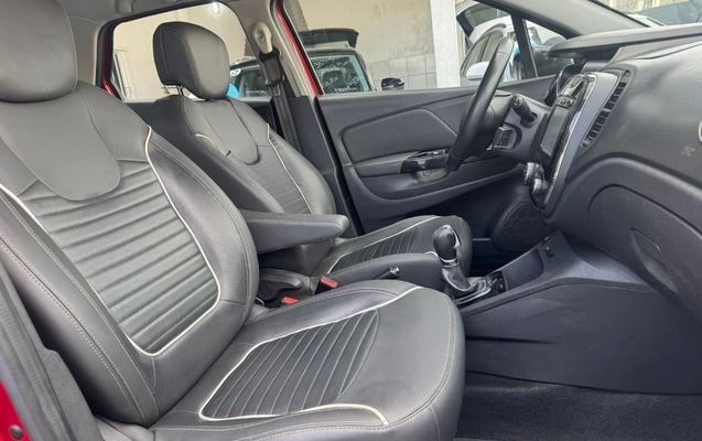 imagem-https://www.socarrao.com.br/sc-vehicle-images-prod/3477319/1789584984651-gb-318d98e.jpeg