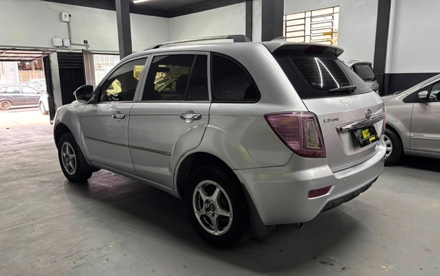 imagem-https://www.socarrao.com.br/sc-vehicle-images-prod/3477430/1787859894179-V2hhdHNBcHAgSW1hZ2UgMjAyNi0wOC0xNCBhdCAxNi4zMS4zNC5qcGVn.jpeg