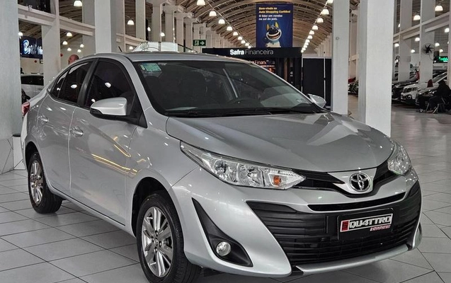 imagem-https://www.socarrao.com.br/sc-vehicle-images-prod/3477453/1789239173588-8424426_6_B_59794c8766.jpeg