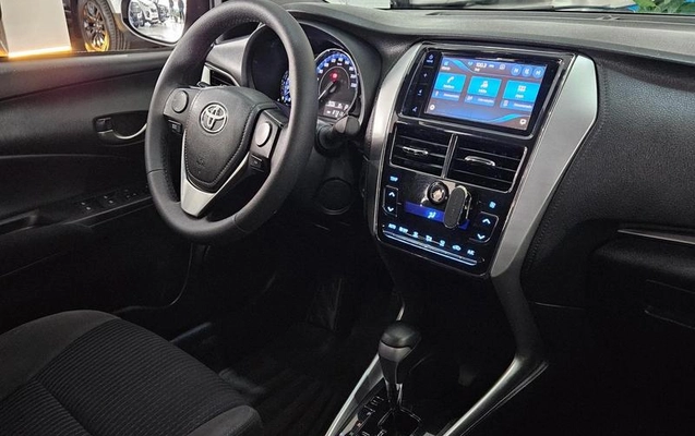 imagem-https://www.socarrao.com.br/sc-vehicle-images-prod/3477453/1789239173590-8424426_17_B_0e57d9036e.jpeg