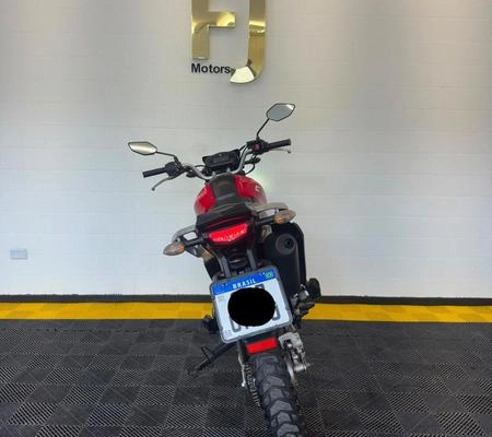 imagem-https://www.socarrao.com.br/sc-vehicle-images-prod/3477473/1790010145136-8410859_18_B_31108c0d49.jpeg