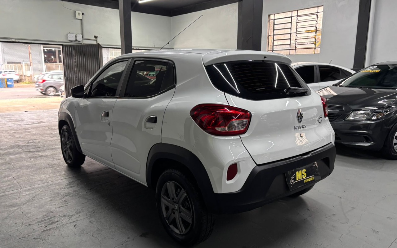 imagem-https://www.socarrao.com.br/sc-vehicle-images-prod/3477503/1787860325315-V2hhdHNBcHAgSW1hZ2UgMjAyNi0wNC0wNyBhdCAxNi4xNC4zOS5qcGVn.jpeg
