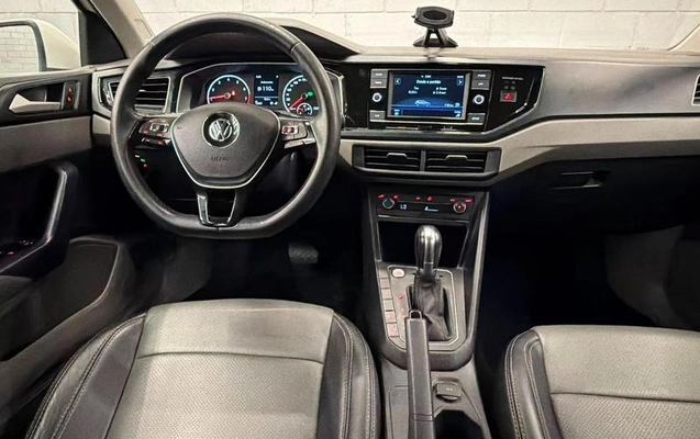 imagem-https://www.socarrao.com.br/sc-vehicle-images-prod/3477553/1787860519674-8424036_15_B_a5548dc620.jpeg