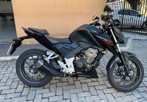 Honda CB 300F Twister Flex 2023 Preto — foto 1 de 3
