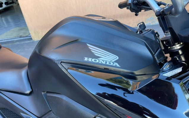 imagem-https://www.socarrao.com.br/sc-vehicle-images-prod/3477611/1787860760012-V2hhdHNBcHAgSW1hZ2UgMjAyNi0wNS0xMiBhdCAxNC40MS41NCAoMSkuanBlZw.jpeg