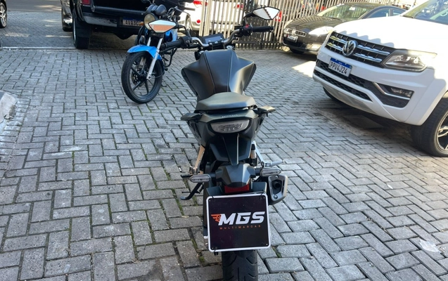 imagem-https://www.socarrao.com.br/sc-vehicle-images-prod/3477611/1787860760958-V2hhdHNBcHAgSW1hZ2UgMjAyNi0wNS0xMiBhdCAxNC40MS41Ny5qcGVn.jpeg