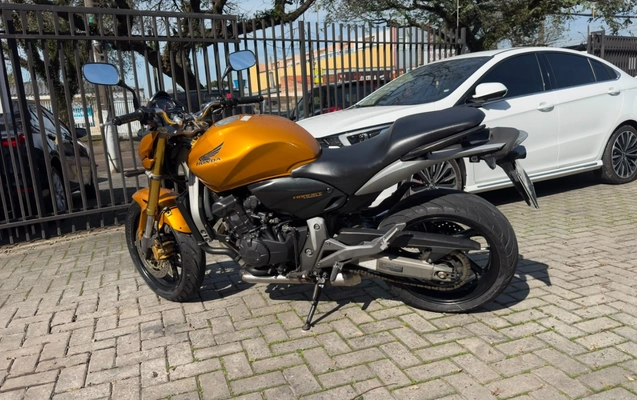 imagem-https://www.socarrao.com.br/sc-vehicle-images-prod/3477749/1787860983448-V2hhdHNBcHAgSW1hZ2UgMjAyNi0wOC0xNyBhdCAxNC41Mi41MCAoMSkuanBlZw.jpeg