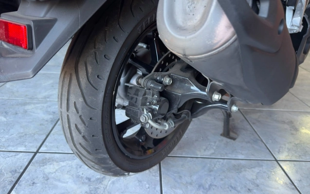 imagem-https://www.socarrao.com.br/sc-vehicle-images-prod/3477776/1787861069956-V2hhdHNBcHAgSW1hZ2UgMjAyNi0wOC0yMyBhdCAwOS4yNy40MiAoMSkuanBlZw.jpeg
