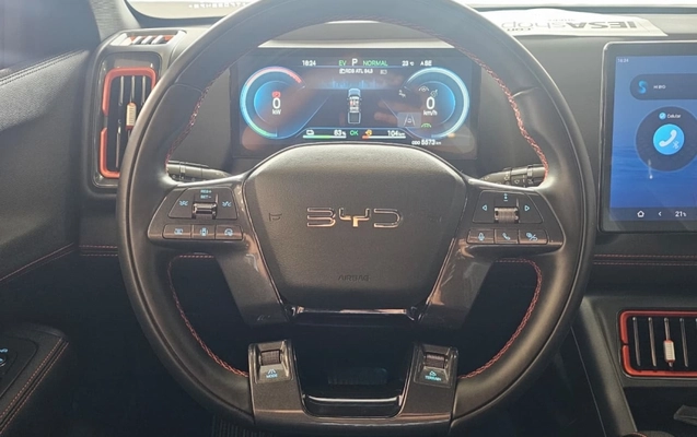 imagem-https://www.socarrao.com.br/sc-vehicle-images-prod/3477782/1787861207317-upZNhBAJSlQR7dR0EZjPP2PqIjSzNMtT.jpg
